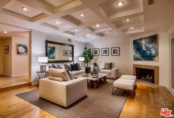 Beverly Hills, CA 90210,9633 Highridge DR