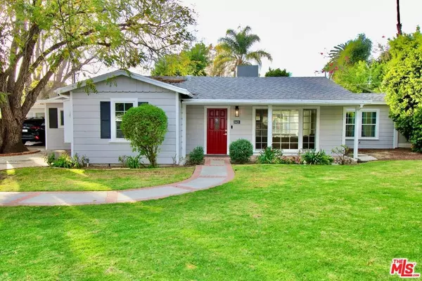 8421 Darby AVE, Northridge, CA 91325