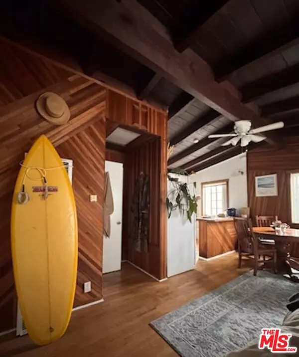 Malibu, CA 90265,22844 Pacific Coast HWY #2