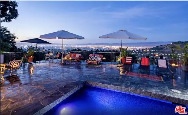 Los Angeles, CA 90046,8147 Mulholland TER