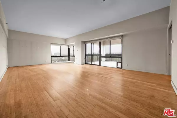 Los Angeles, CA 90024,10445 Wilshire BLVD #904