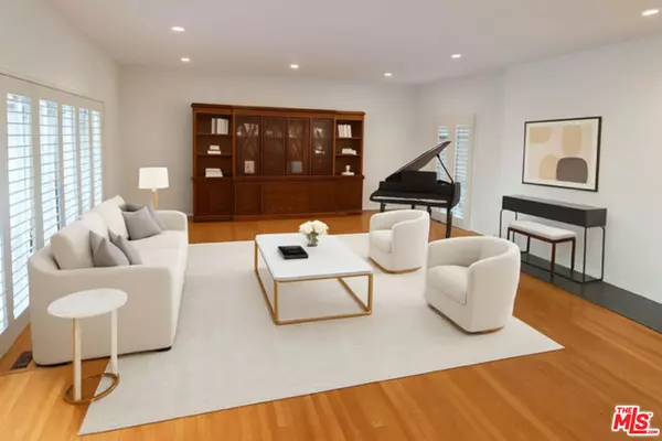 Beverly Hills, CA 90210,713 N Elm DR