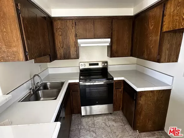 Torrance, CA 90503,3422 Maricopa ST #226