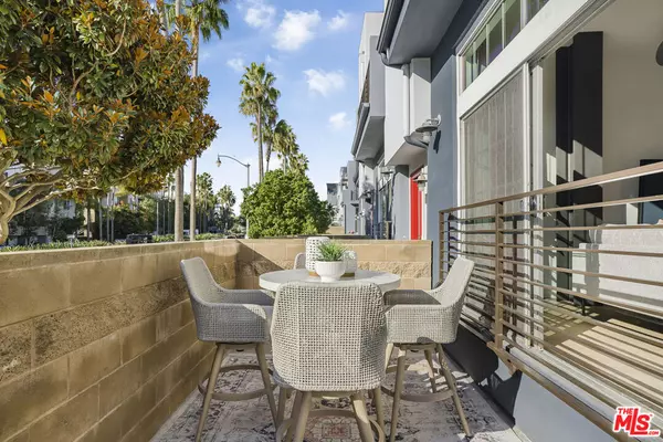 Playa Vista, CA 90094,5350 Playa Vista DR #14