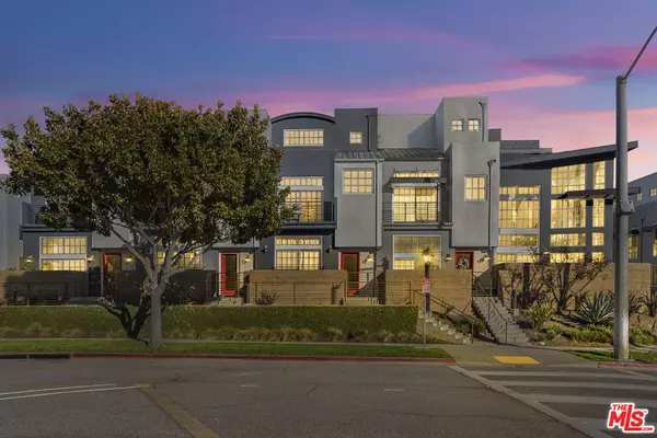 Playa Vista, CA 90094,5350 Playa Vista DR #14