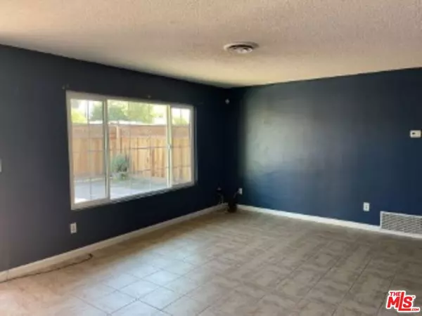 Hemet, CA 92544,40676 Mayberry AVE