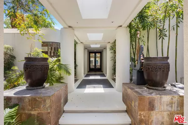 Rancho Mirage, CA 92270,3 Mozart LN