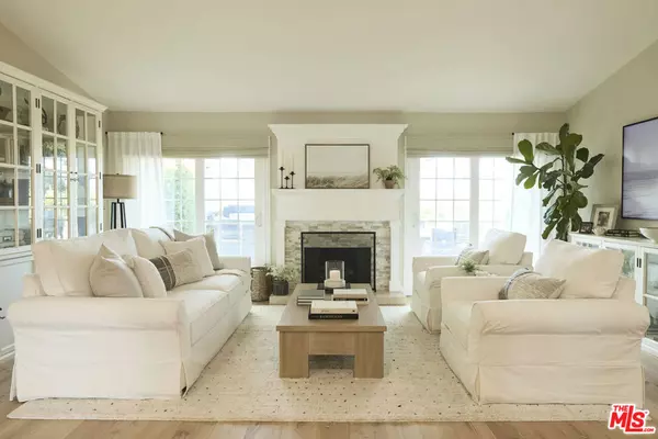 Oceanside, CA 92057,358 Via Metates