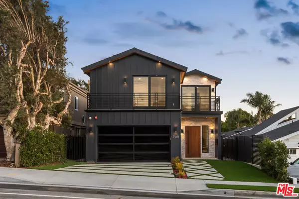 Manhattan Beach, CA 90266,908 Rosecrans AVE