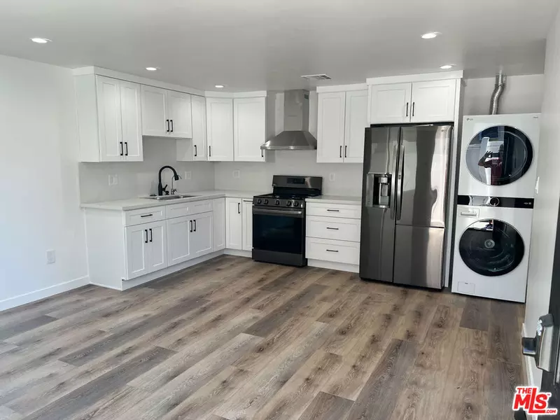 7718 N Glenoaks BLVD, Burbank, CA 91504