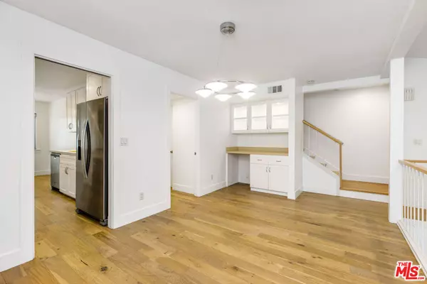 Marina Del Rey, CA 90292,13107 Mindanao WAY #4