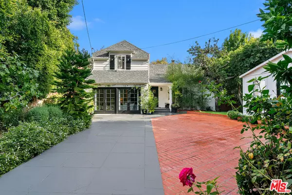 Los Angeles, CA 90046,1760 N Nichols Canyon RD