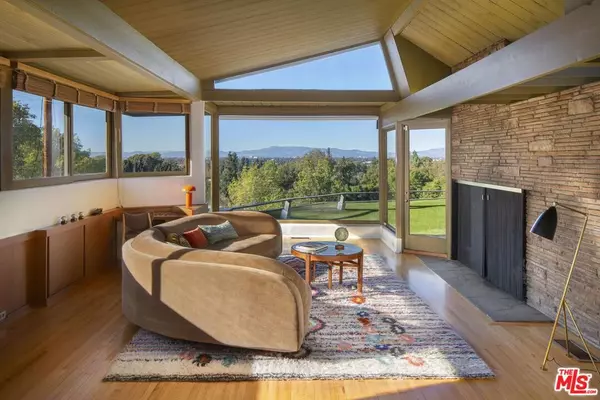 Studio City, CA 91604,3624 Buena Park DR