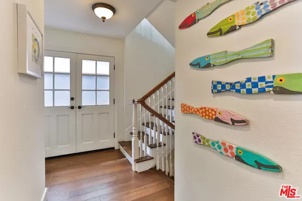 Playa Del Rey, CA 90293,218 Montreal ST