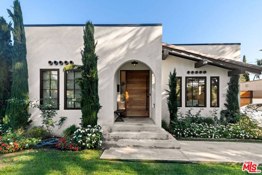 358 N Bronson AVE, Los Angeles, CA 90004