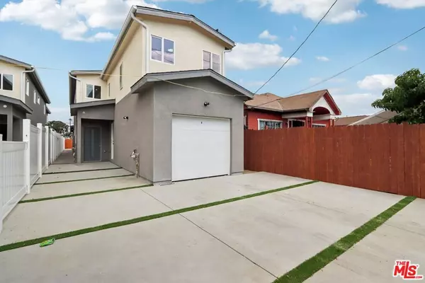 1675 E 111th ST, Los Angeles, CA 90059