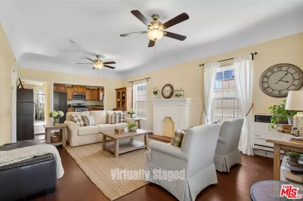 Los Angeles, CA 90063,3852 Woolwine DR