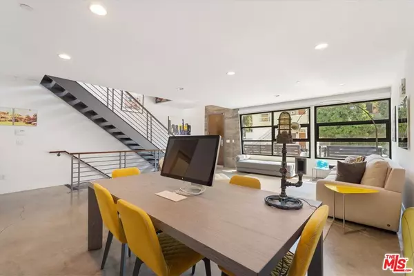 Los Angeles, CA 90291,1410 Innes PL