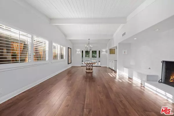 Pacific Palisades, CA 90272,16907 Dulce Ynez LN