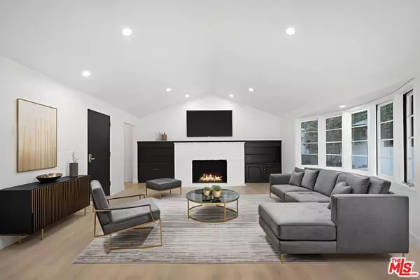 Los Angeles, CA 90046,1805 Nichols Canyon RD