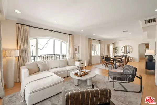 Los Angeles, CA 90049,11916 Gorham AVE #302