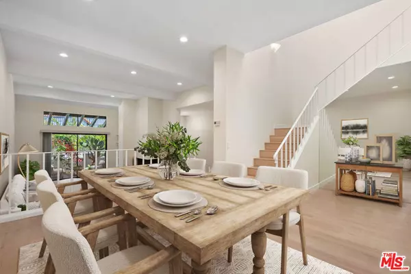 Pacific Palisades, CA 90272,1578 Michael LN