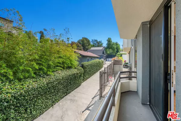 Los Angeles, CA 90029,4567 Lexington AVE #106