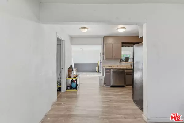 Bakersfield, CA 93308,1700 Airport DR