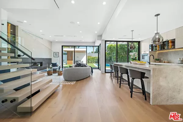 Sherman Oaks, CA 91403,4818 Norwich AVE