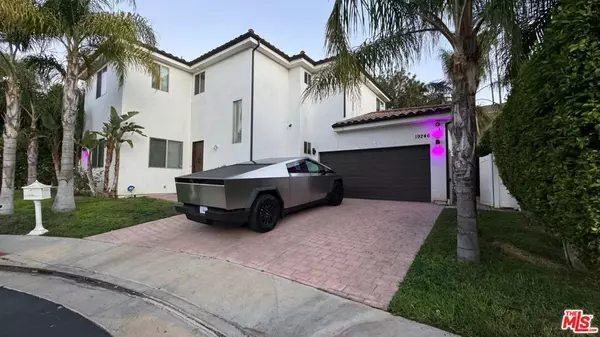 19246 Liam LN, Tarzana, CA 91356