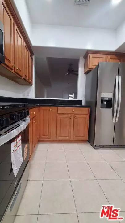 Burbank, CA 91501,621 E Olive AVE #105