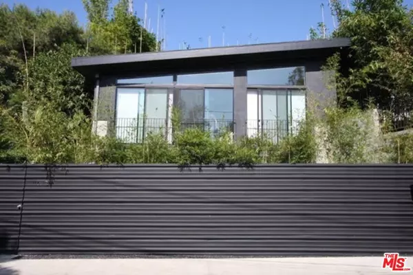 2849 Seattle Drive, Los Angeles, CA 90049