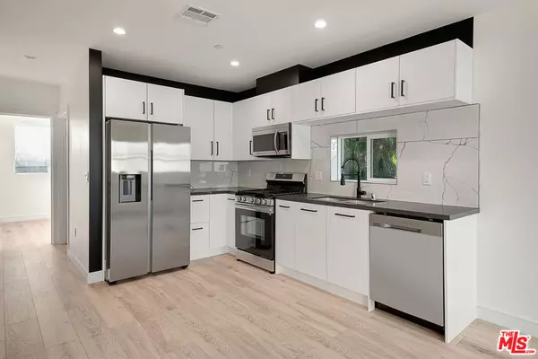 Los Angeles, CA 90016,5464 GEER ST