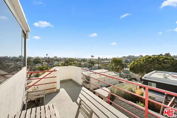 654 Pier AVE #C, Santa Monica, CA 90405