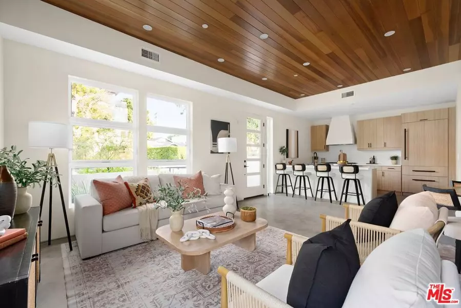 1011 N Ogden DR #101, West Hollywood, CA 90046