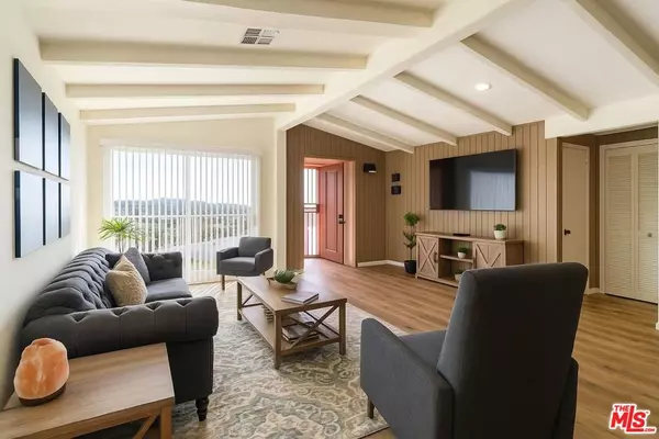 9204 Rowell AVE, Chatsworth, CA 91311