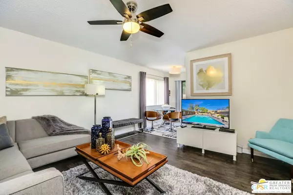 437 Bradshaw LN #50, Palm Springs, CA 92262