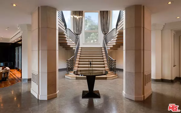 Beverly Hills, CA 90210,14035 Aubrey RD