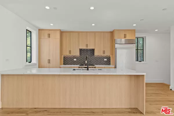 Sherman Oaks, CA 91411,14535 Killion ST