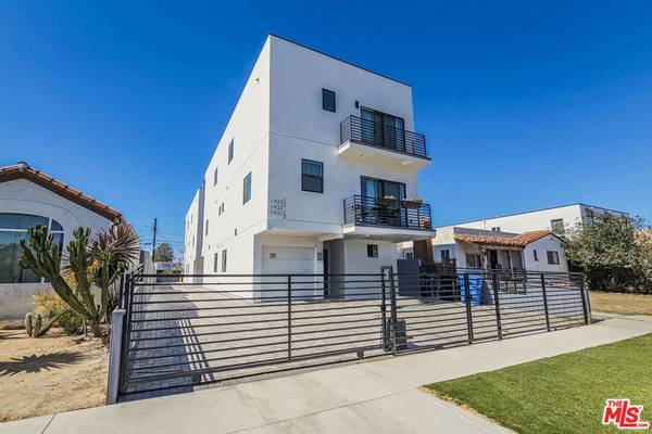 1923 Carmona AVE, Los Angeles, CA 90016