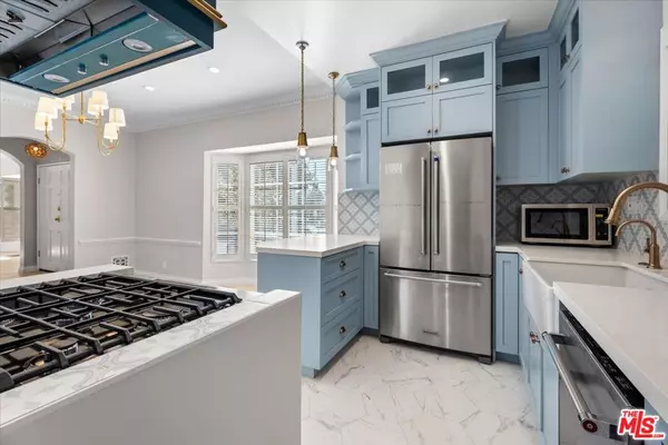 Beverly Hills, CA 90212,9683 W Olympic BLVD