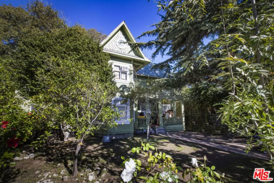 2004 Echo Park AVE, Los Angeles, CA 90026