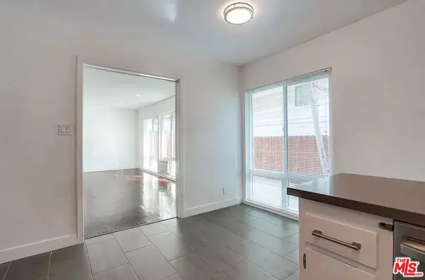 Inglewood, CA 90302,869 Glenway DR ##3