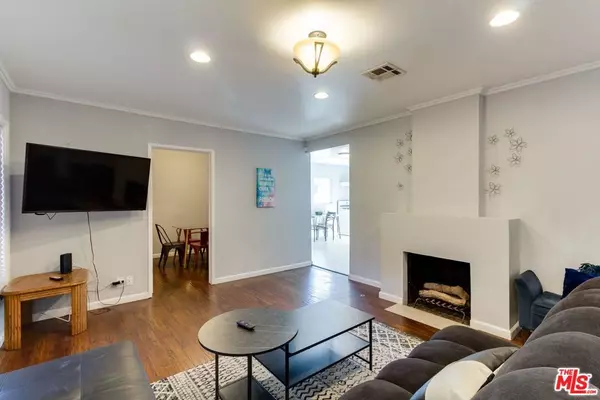 Reseda, CA 91335,6659 AMIGO AVE