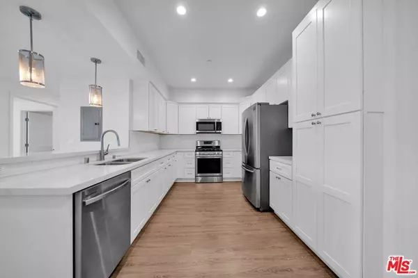 Studio City, CA 91604,4114 Vantage AVE #204