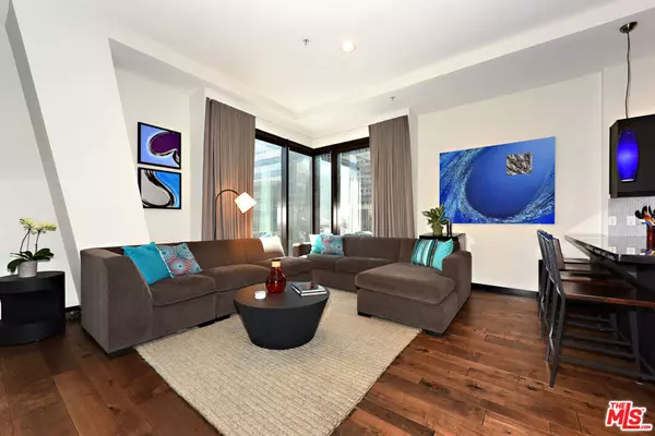 Los Angeles, CA 90017,655 S Hope ST #1205
