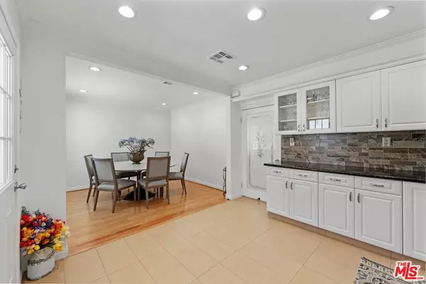 Pasadena, CA 91104,1430 N Dominion AVE