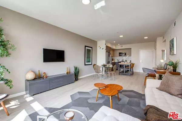 Glendale, CA 91204,515 W Broadway #342