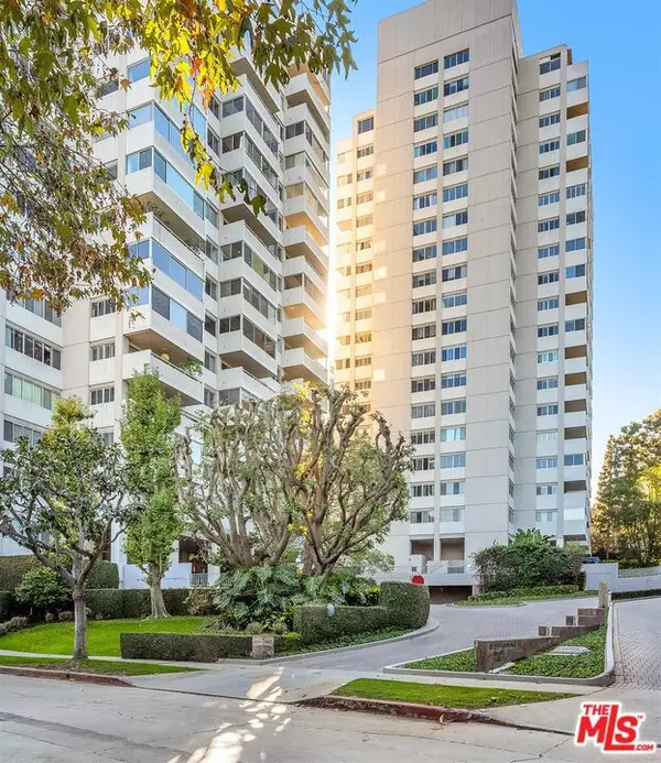 Los Angeles, CA 90024,865 Comstock AVE #4C