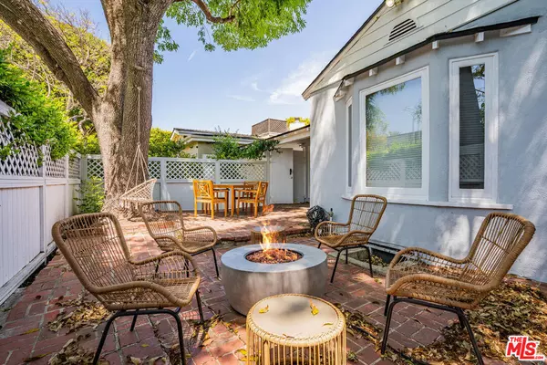 West Hollywood, CA 90048,416 1/2 NORWICH DR